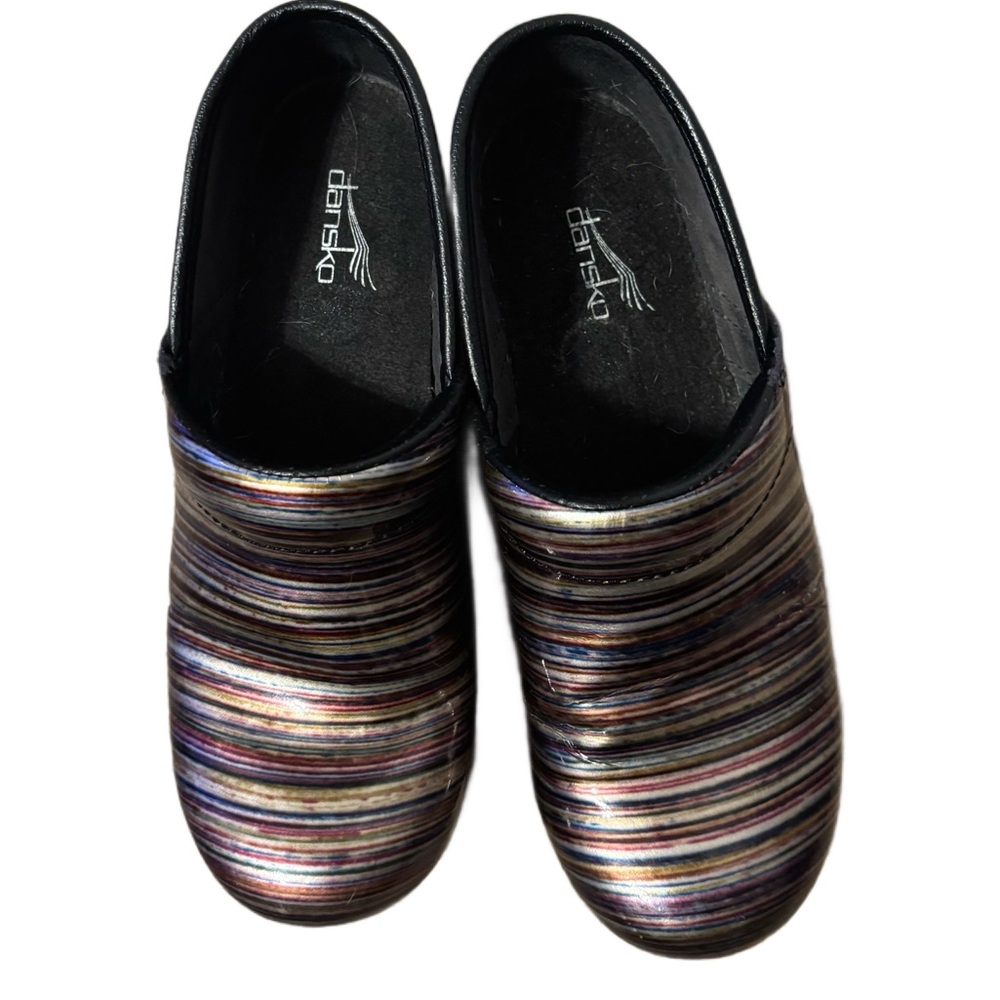 Dansko XP 2.0 Professional Blue Red Gray Striped Patent Leather Slip On Clogs 36